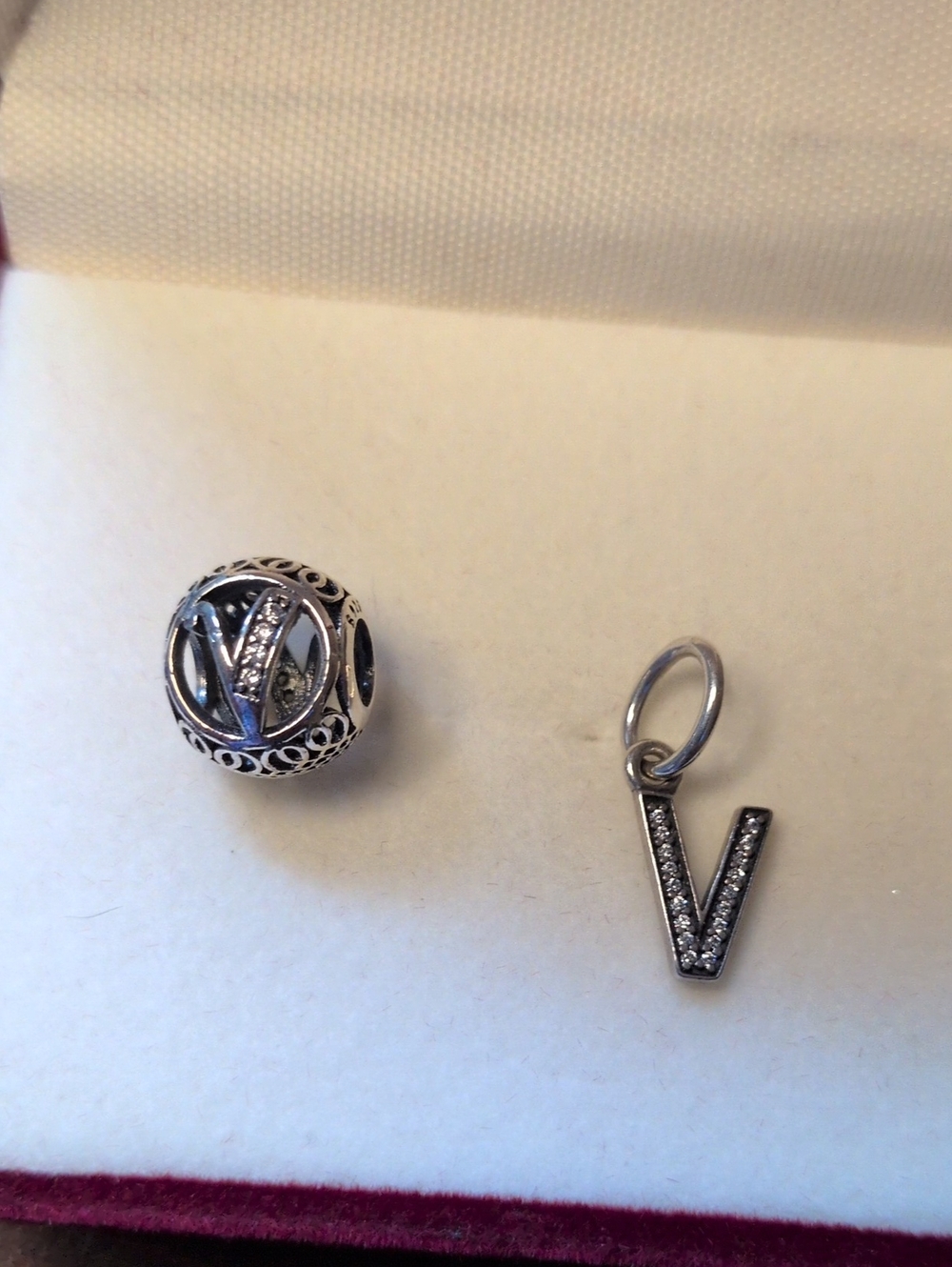 Set Of 2 Pandora Silver Pavé 'V' Letter Charm and Round Bead